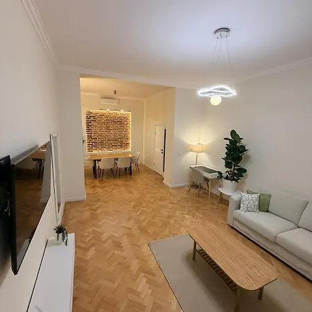 Nordic Glow - Modern In The Area Temešvár