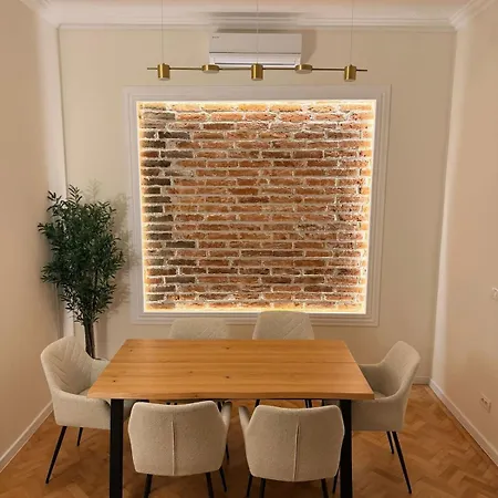 Nordic Glow - Modern In The Area *