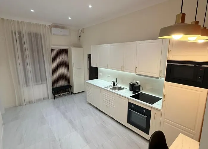 Nordic Glow - Modern In The Area *